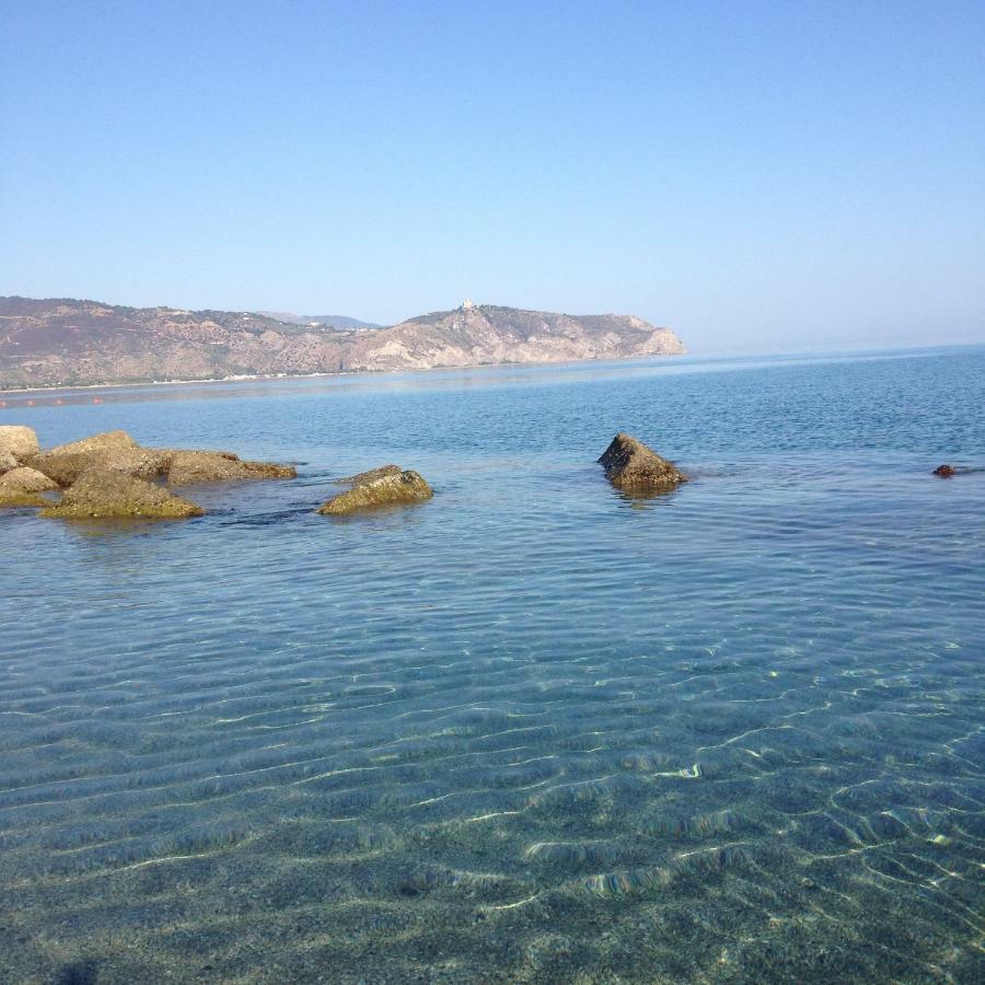 Portorosa Sfondo Bianco Βίλα Furnari Εξωτερικό φωτογραφία