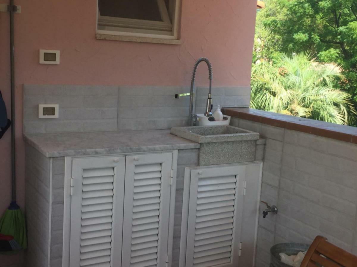 Portorosa Sfondo Bianco Βίλα Furnari Εξωτερικό φωτογραφία